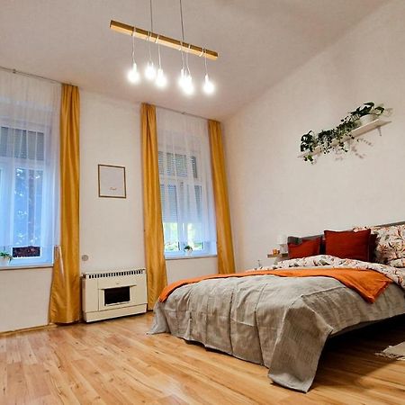Pearl Apartman Apartment Gyor Luaran gambar