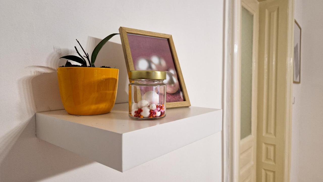 Pearl Apartman Apartment Gyor Luaran gambar