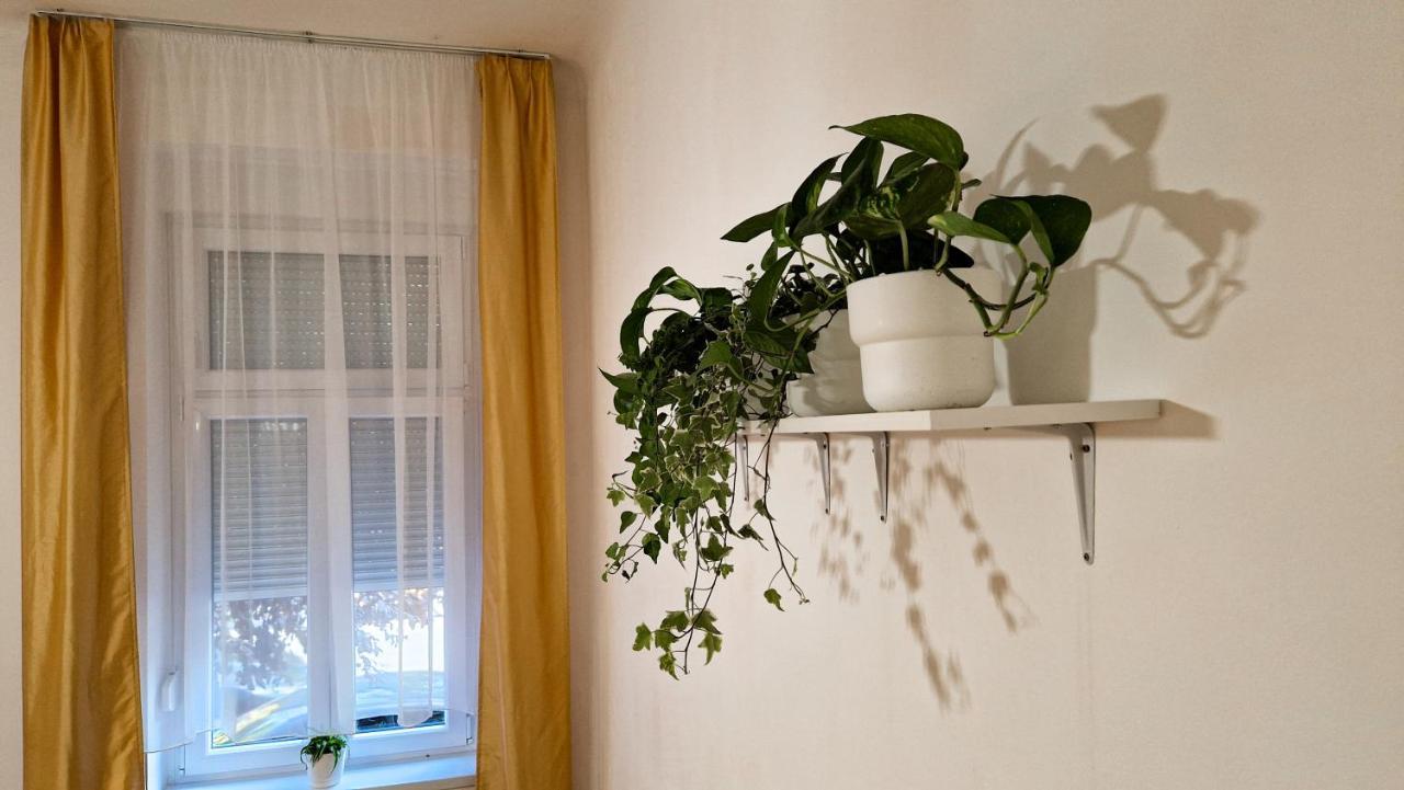 Pearl Apartman Apartment Gyor Luaran gambar