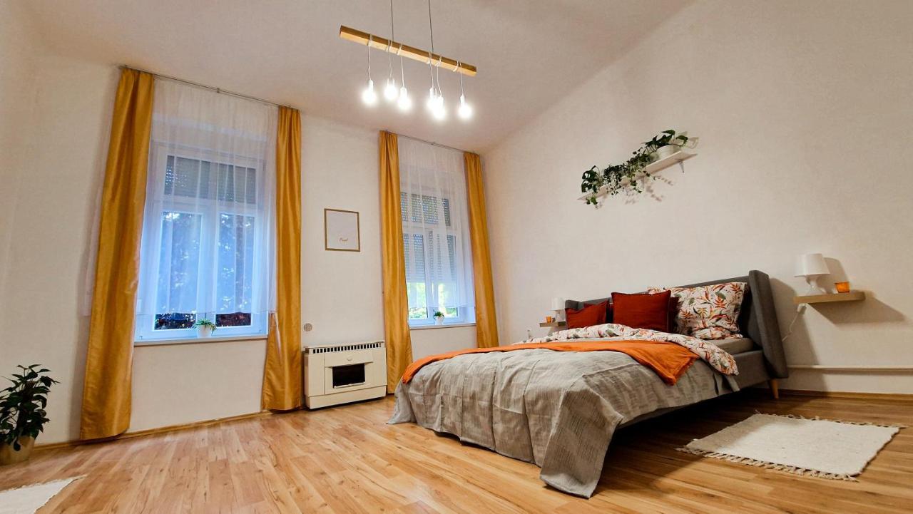 Pearl Apartman Apartment Gyor Luaran gambar