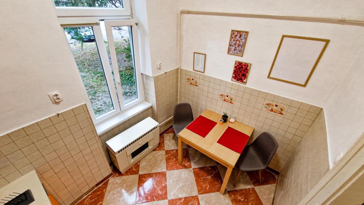 Pearl Apartman Apartment Gyor Luaran gambar