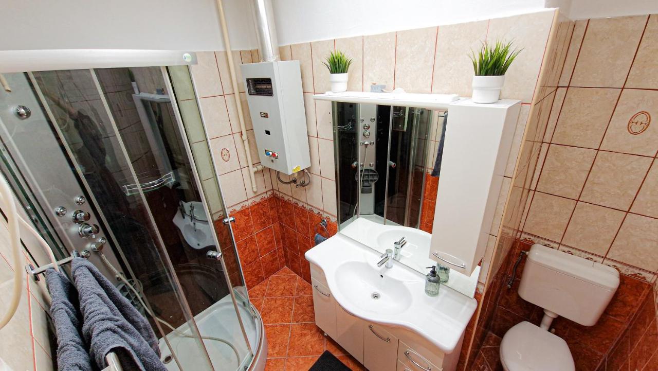 Pearl Apartman Apartment Gyor Luaran gambar